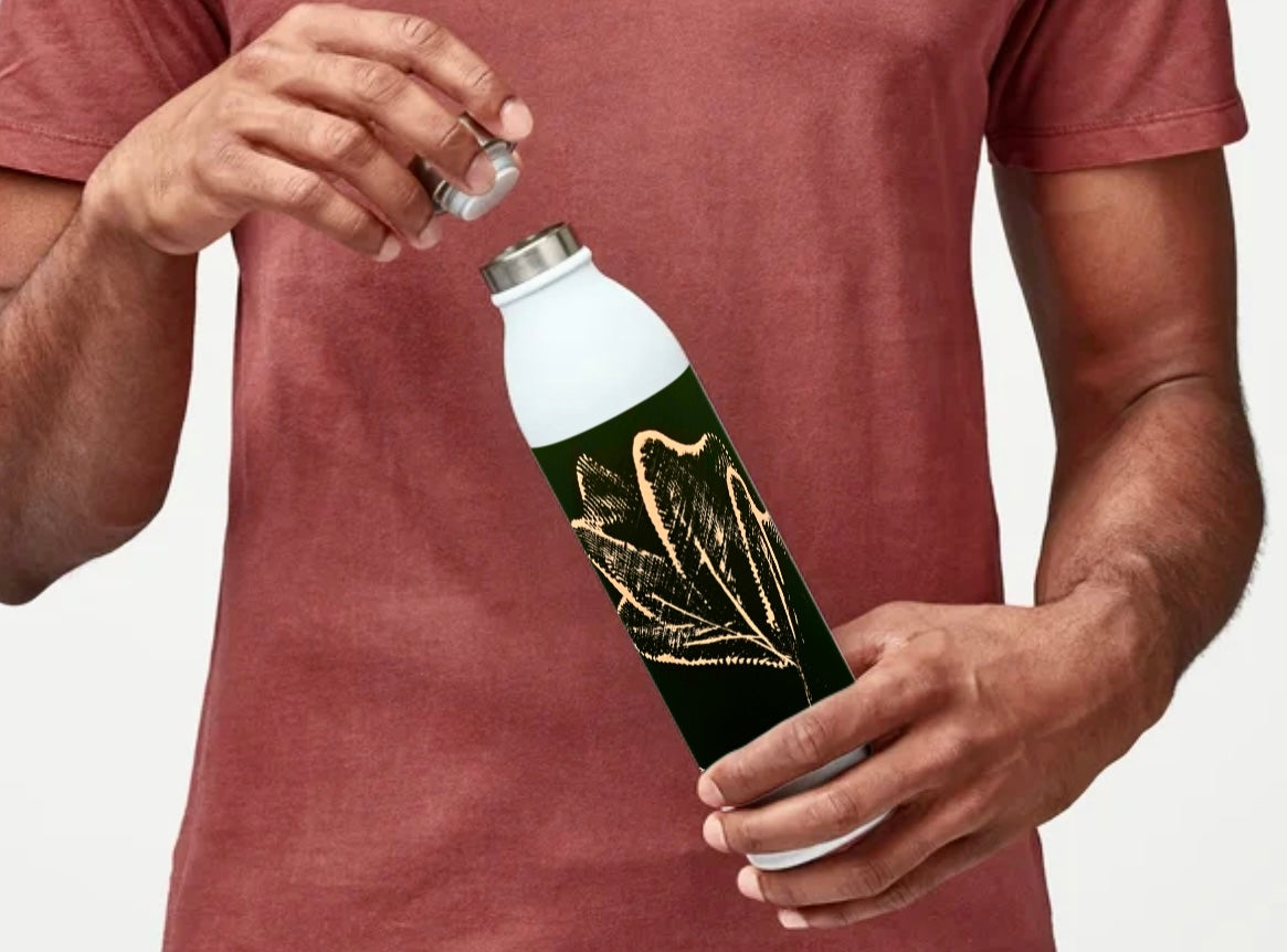 Hochwertige Wasserflasche, Vakuumisolierung für kalt & warm Getränke, Limited Edition Art by DaisyArtCzeczor