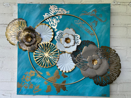 Emerging Serenity - Acryl & Metall blühten auf Leinwand 50 x 50 x 3 cm, 3D Textur und Gold Elemente - by DaisyArtCzeczor