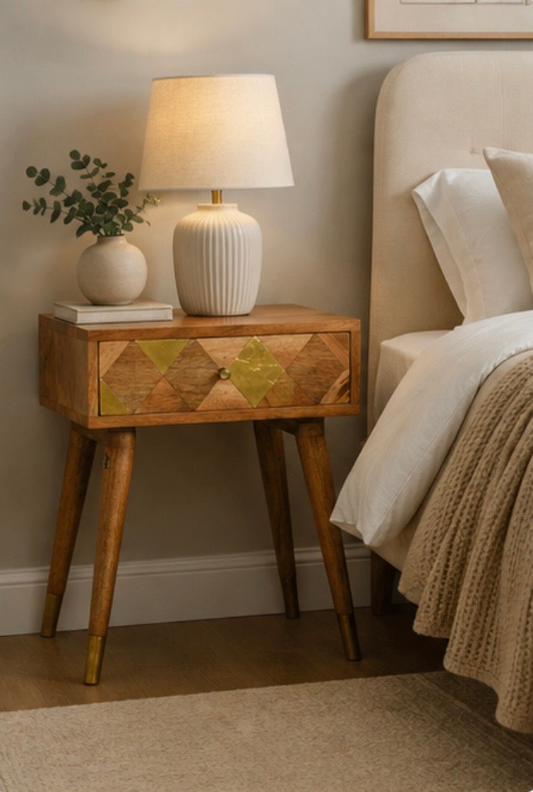 1 Drawer Gold Brass Bedside – Massivholz-Nachttisch mit Messingintarsien