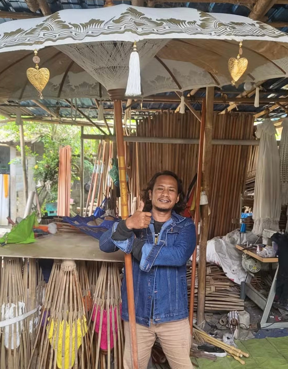 Bali-Terrassenschirm Baumwolle Weiß-Gold (2 m)